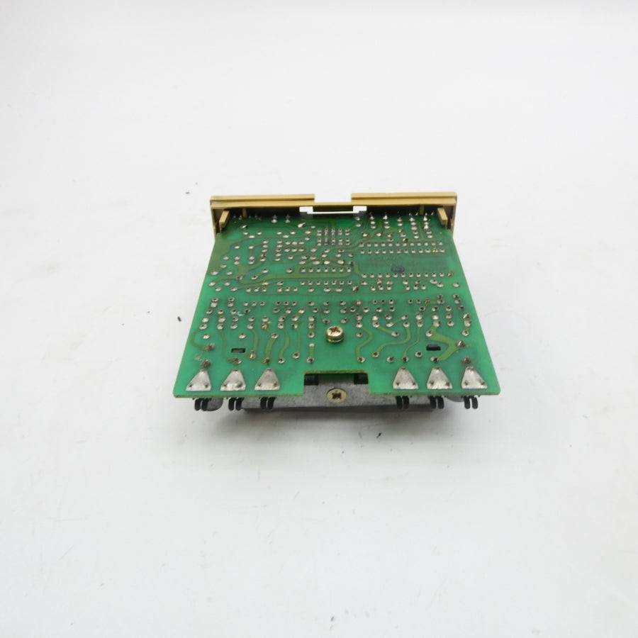 OMRON 3G2A3-OA221 (AS PICTURED1) UNMP