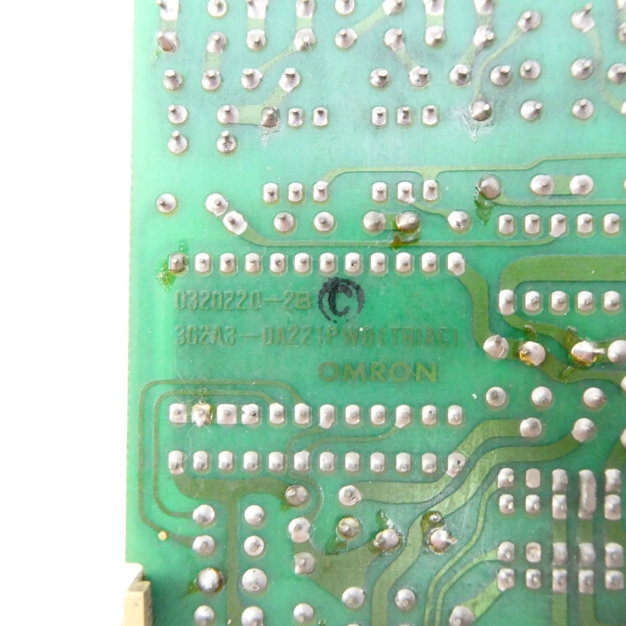 OMRON 3G2A3-OA221 (AS PICTURED1) UNMP