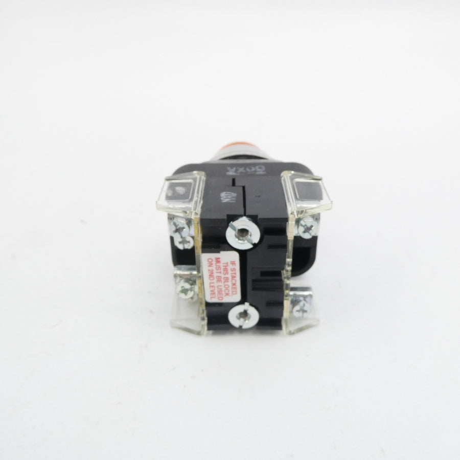 ALLEN BRADLEY 800T-QB10AA2 SER. T 120VAC/DC (WH) NSMP