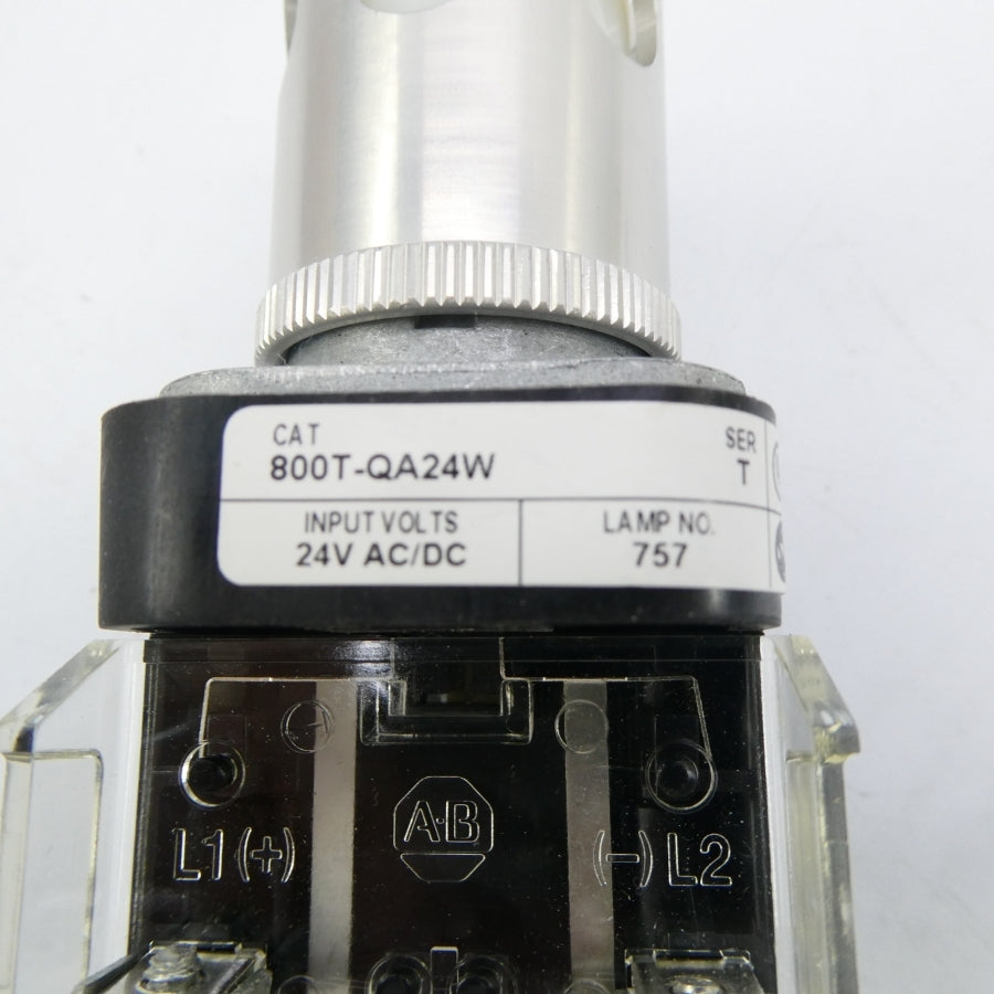 ALLEN BRADLEY 800T-QA24W SER. T 24VAC/DC (AS PICTURED) NSNP
