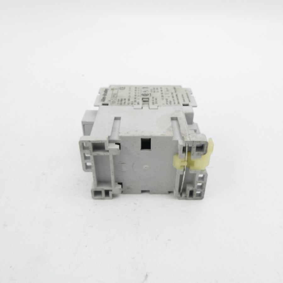 ALLEN BRADLEY 100-C12J10 SER. A (BR/WH) NSMP