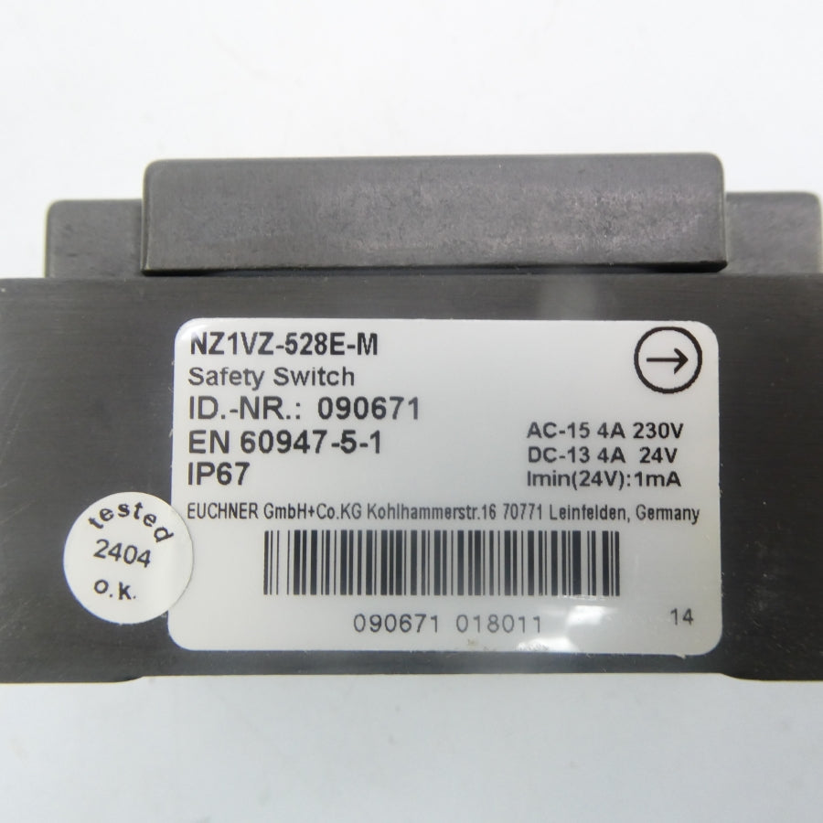 EUCHNER NZ1VZ-528E-M 090671 230VAC 4A NSMP