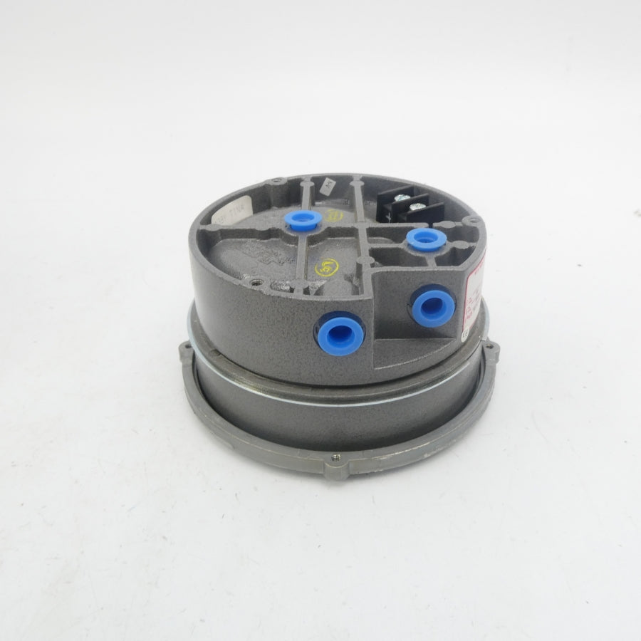 DWYER 605-3 2PSI NSMP