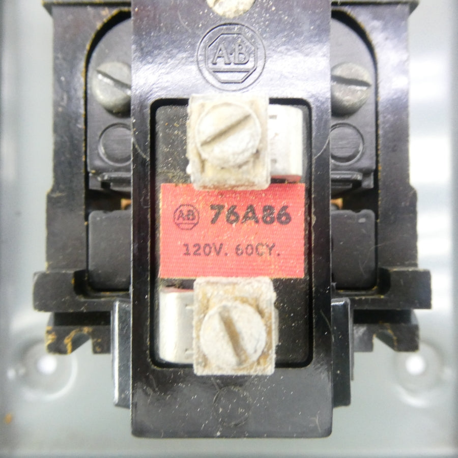 ALLEN BRADLEY 700-BR40 120V UNMP