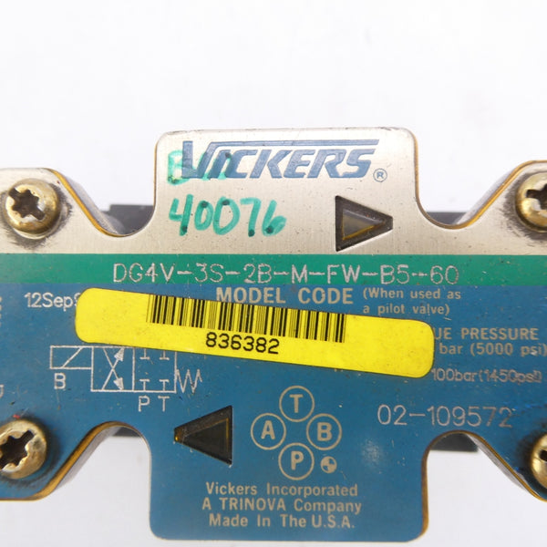 VICKERS DG4V-3S-2B-M-FW-B5-60 02-109572 110/120V .48/.46A 5000PSI NSNP