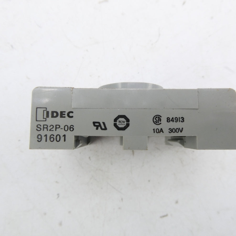 IDEC SR20P-06 300V 10A NSNP