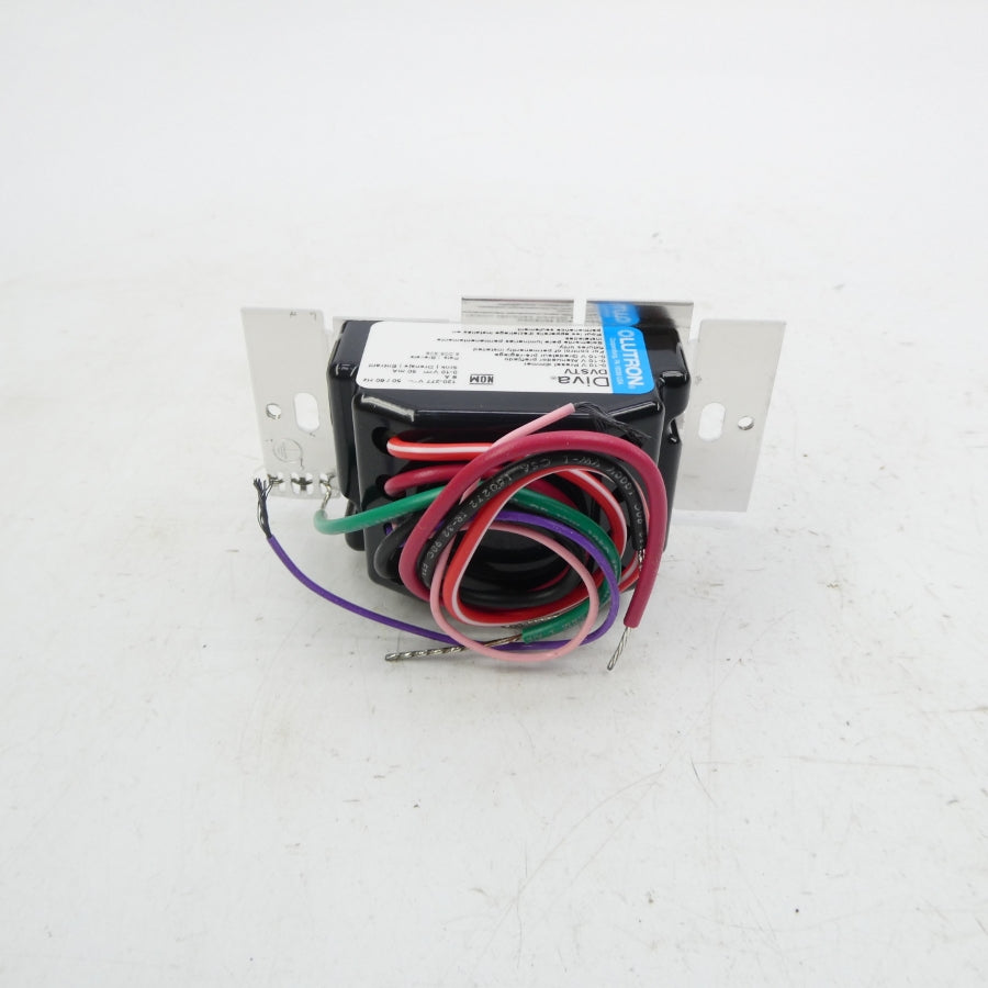 LUTRON DVSTV-WH 120-277V 8A NSMP