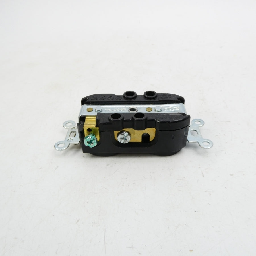 LEVITON 4700 125V 15A NSMP