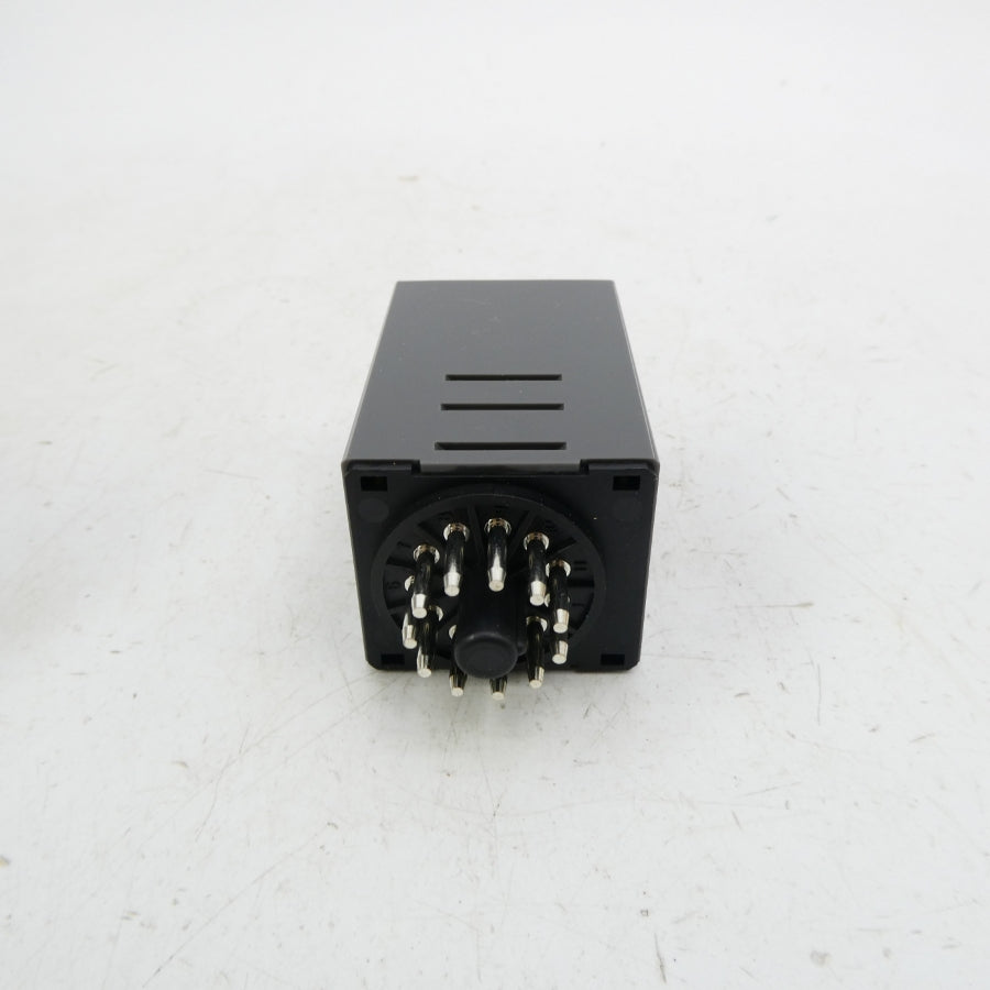 IDEC GT3A-6AF20 100-240VAC 5A NSMP
