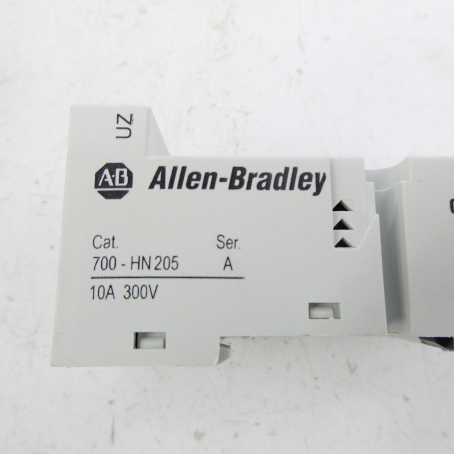 ALLEN BRADLEY 700-HN205 SER. A 300V 10A (PKG OF 9) (WH) NSMP