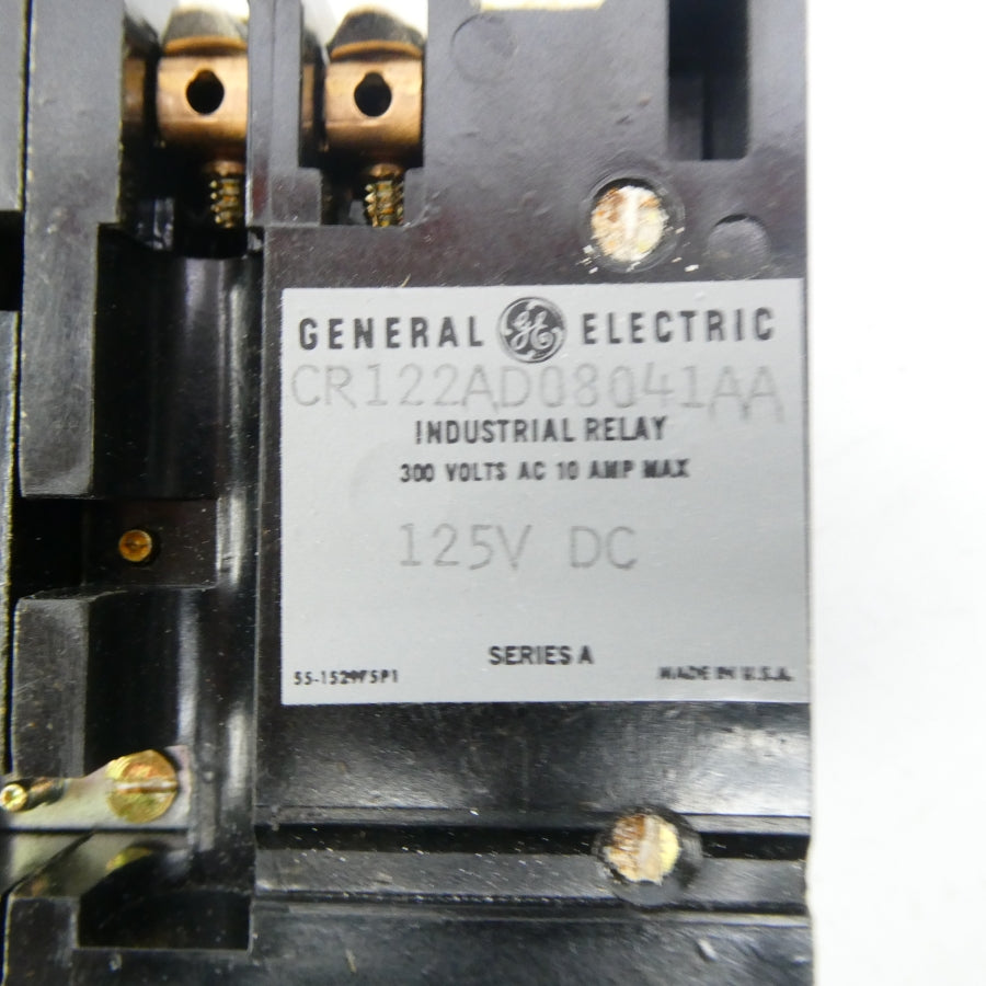 GENERAL ELECTRIC CR122AD08041AA SER. A 125VDC 10A NSMP