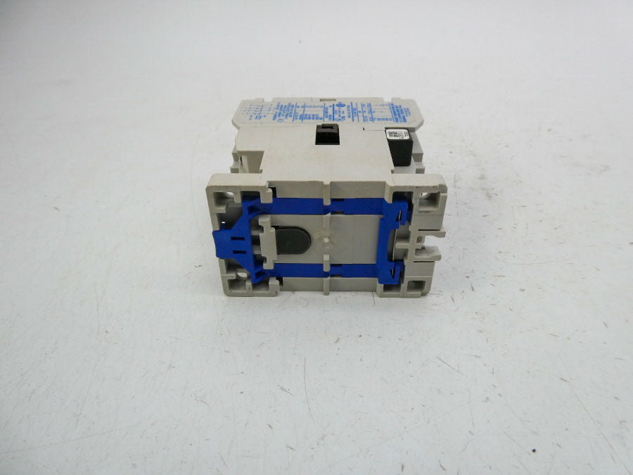 CUTLER HAMMER CE15CNS3 SER. B1 110/120V NSNP