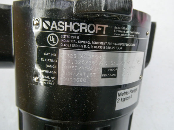 ASHCROFT B732BXC3FSMD 125/250VAC 11A 30PSI NSNP