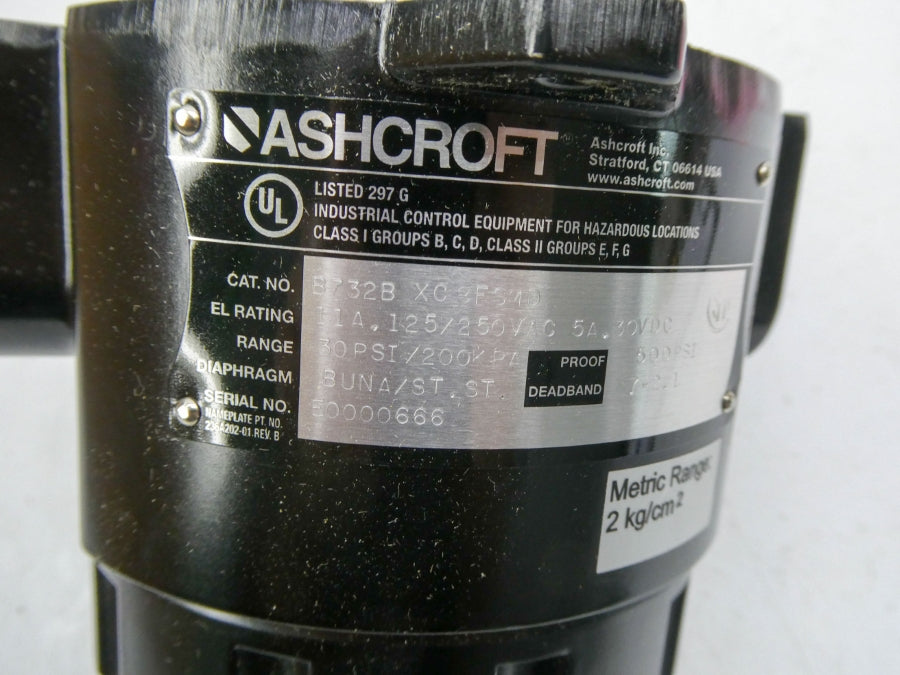 ASHCROFT B732BXC3FSMD 125/250VAC 11A 30PSI NSNP