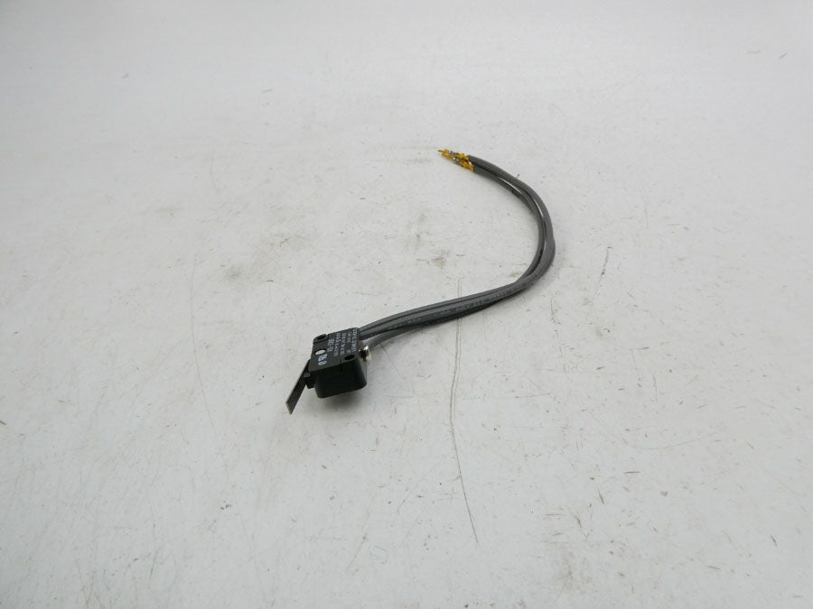 MICRO SWITCH V3L-3296 250VAC 15.1A UNMP