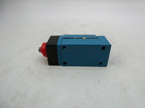 MICRO SWITCH LSYCB1A 600VAC 10A NSNP