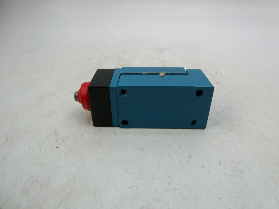 MICRO SWITCH LSYCB1A 600VAC 10A NSNP