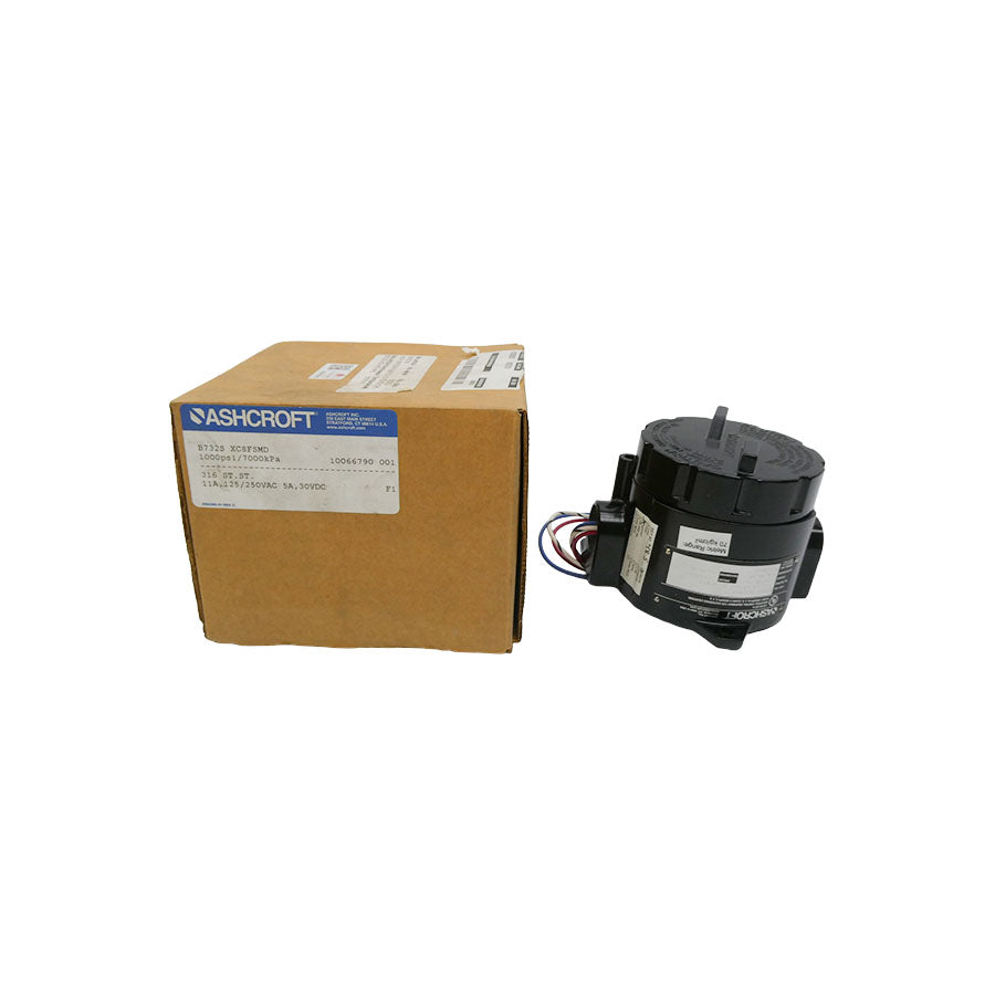 ASHCROFT B732SXC8FSMD 125/250VAC 11A 1000PSI NSMP