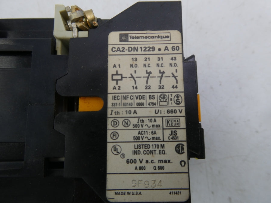 TELEMECANIQUE CA2-DN1229A60 110-120V 10A NSNP
