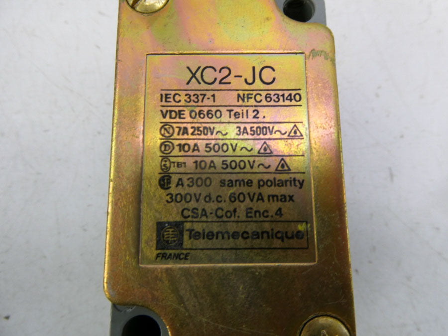 TELEMECANIQUE XC2-JC 500V 3A (GREY) NSNP