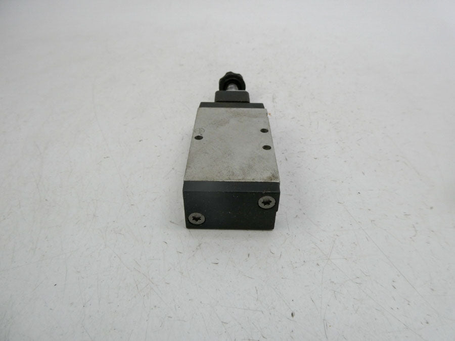 PARKER P2LAX591ESHDDN 230PSI UNMP