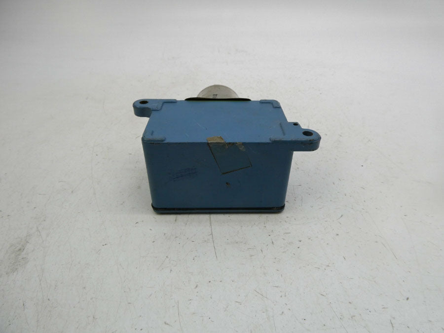 UNITED ELECTRIC J6X138 125/250VAC 15A 0/150"WC UNMP