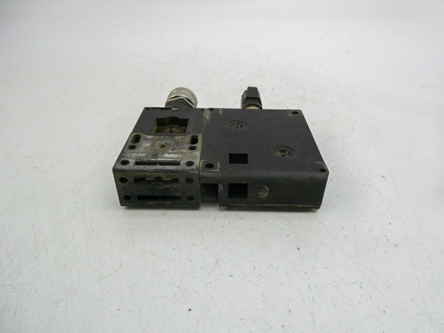 SCHMERSAL AZM160-22YP 24VDC UNMP
