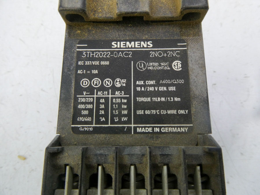 SIEMENS 3TH2022-0AC2 240V 10A NSNP