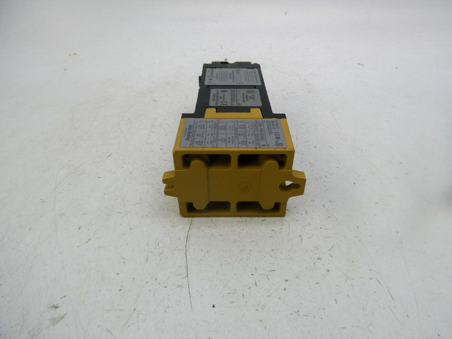 INDUSTRIAL SPARE PART 700-PKT400A1 SER. C 110/115-120V (GY/BL) NSMP