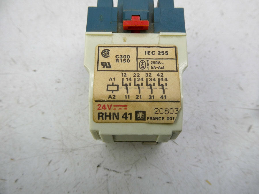 TELEMECANIQUE RHN41 24V NSNP