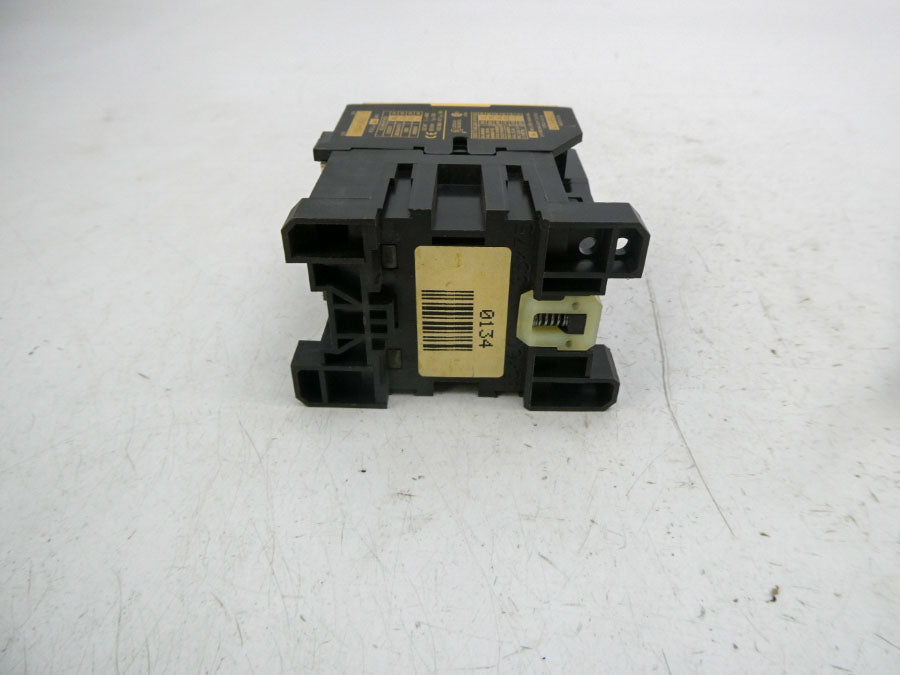 INDUSTRIAL SPARE PART 100-A24NJ3 SER. C 24V (GY/BL) NSMP
