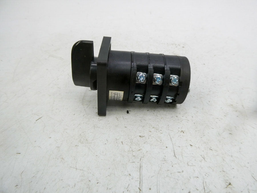 LIAO WAN HZ5B-20/30-6 500V 20A NSMP