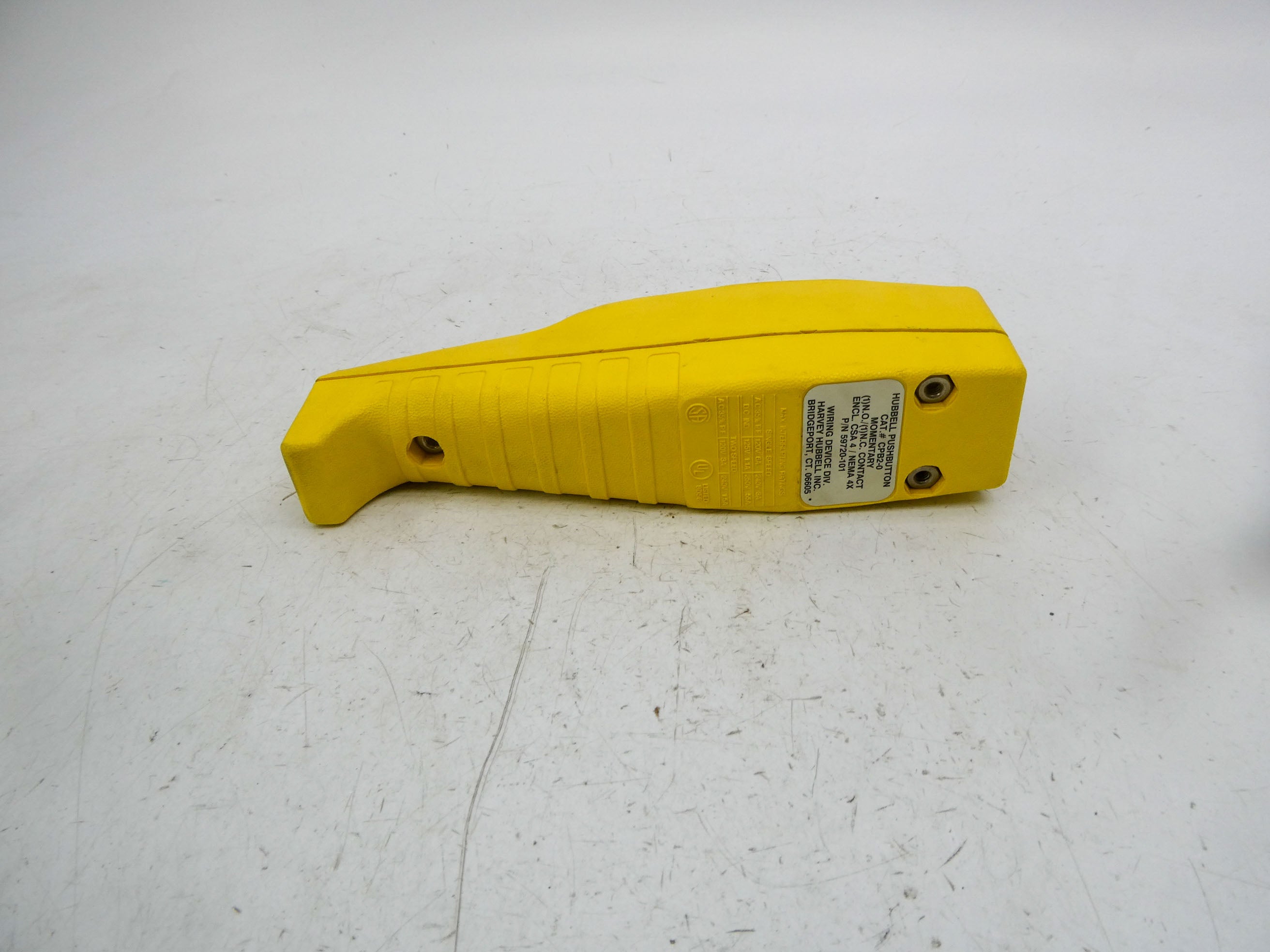 HUBBELL CPB20 120/240V 3/6A NSMP