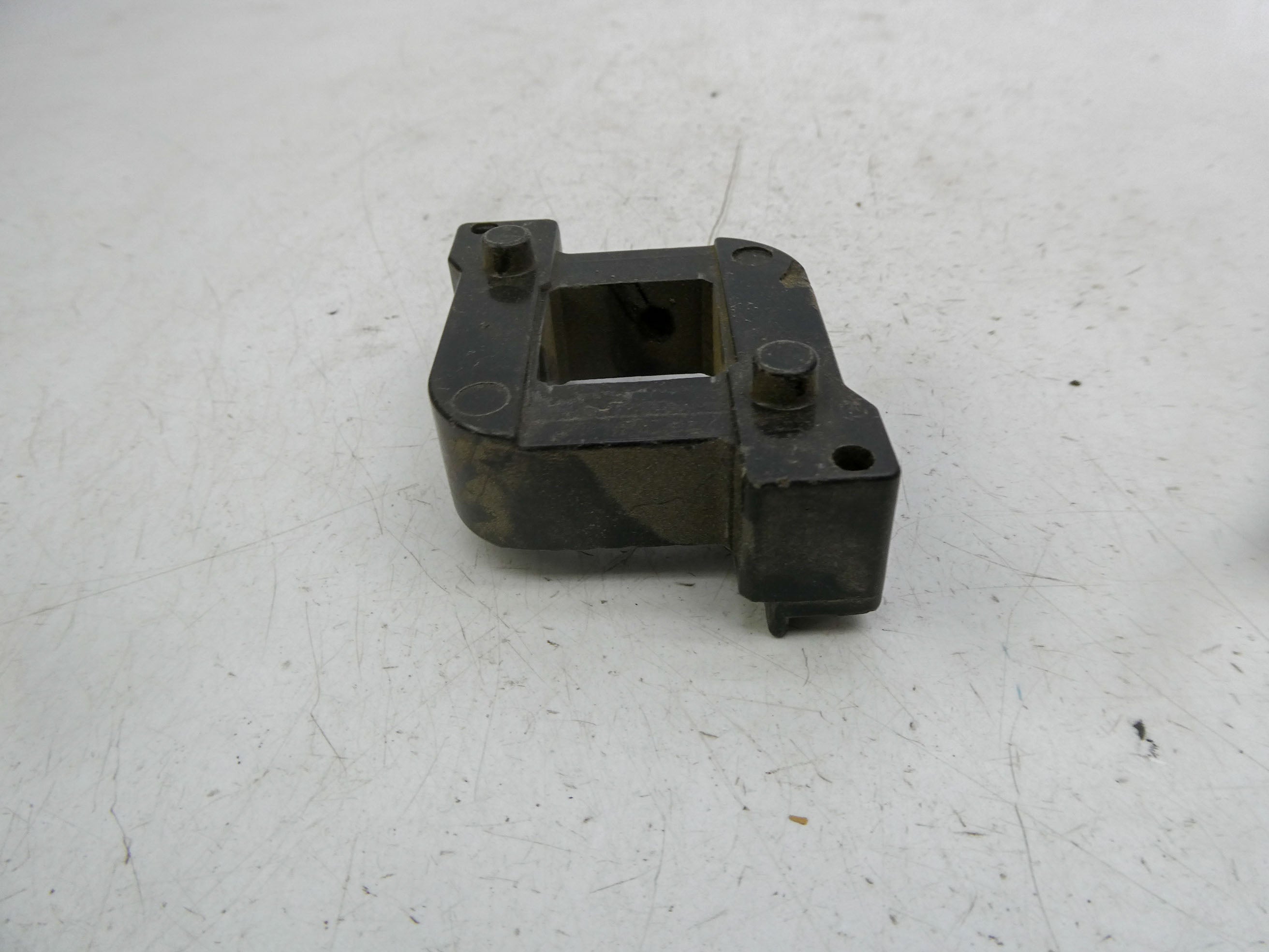 INDUSTRIAL SPARE PART 15D21G23 200-208V (BLACK) UNMP