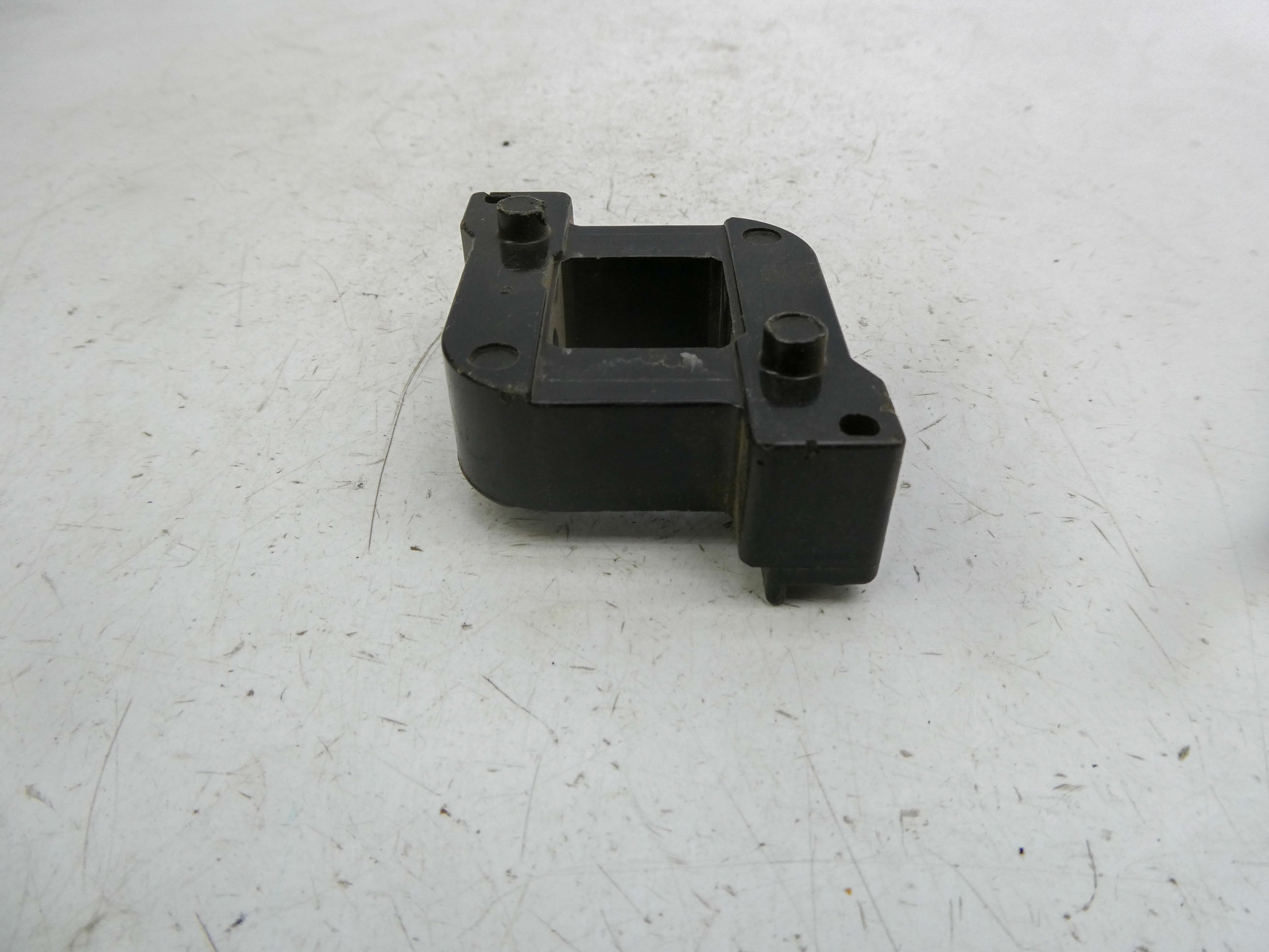 INDUSTRIAL SPARE PART 15D21G002 SER. A 110/115-120V NSNP
