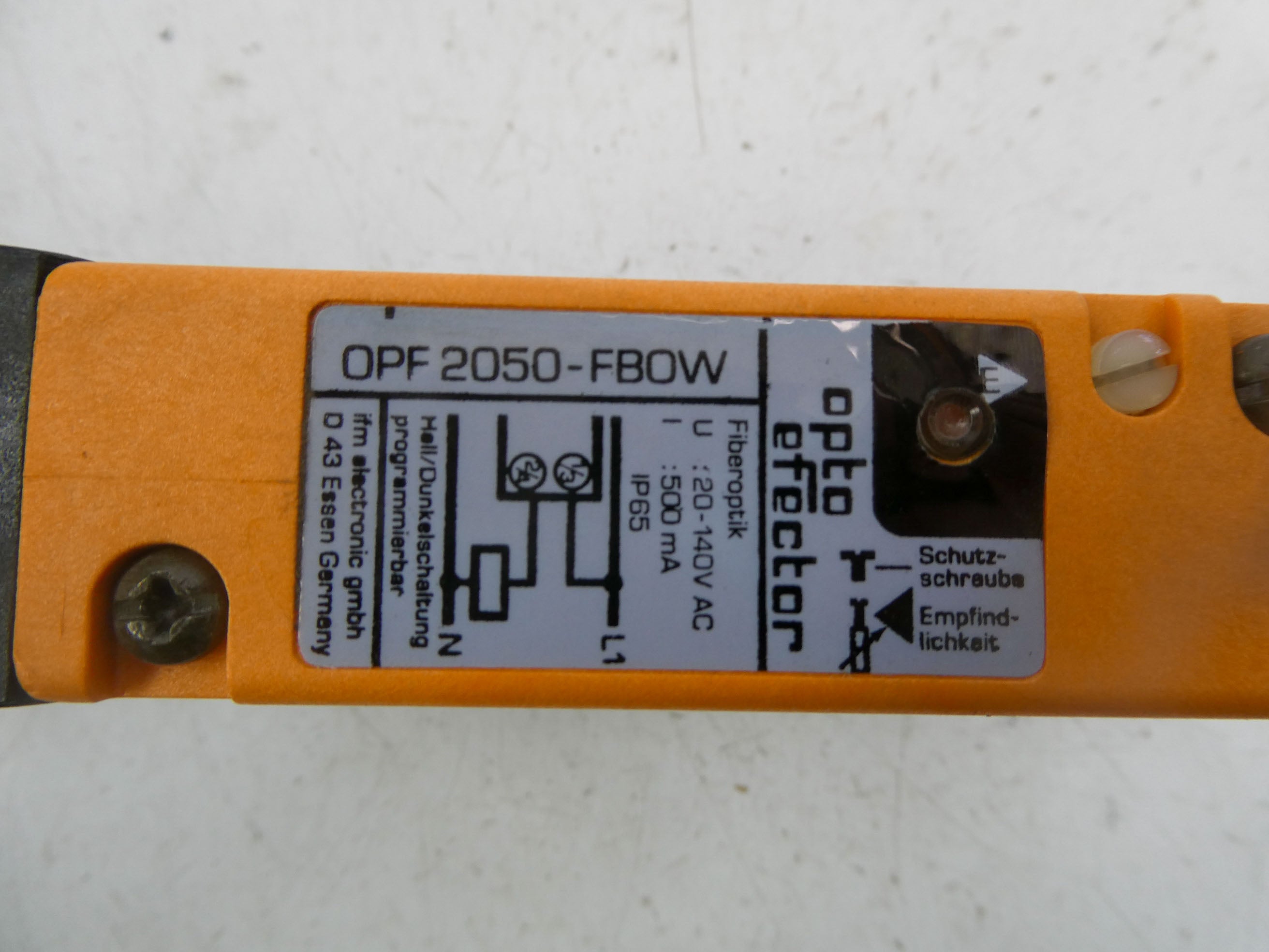 IFM EFECTOR OPF2050-FBOW 20-140VAC NSNP