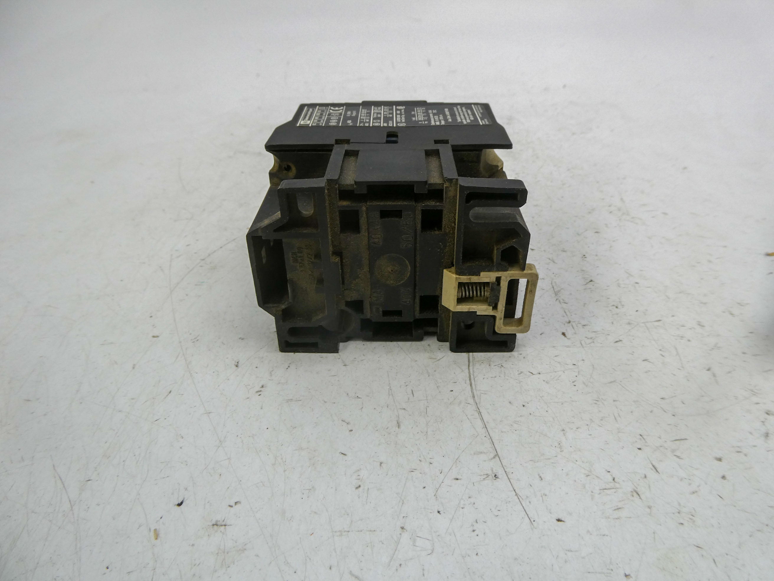 TELEMECANIQUE LC1D2510M7 220-230/220-240V UNMP