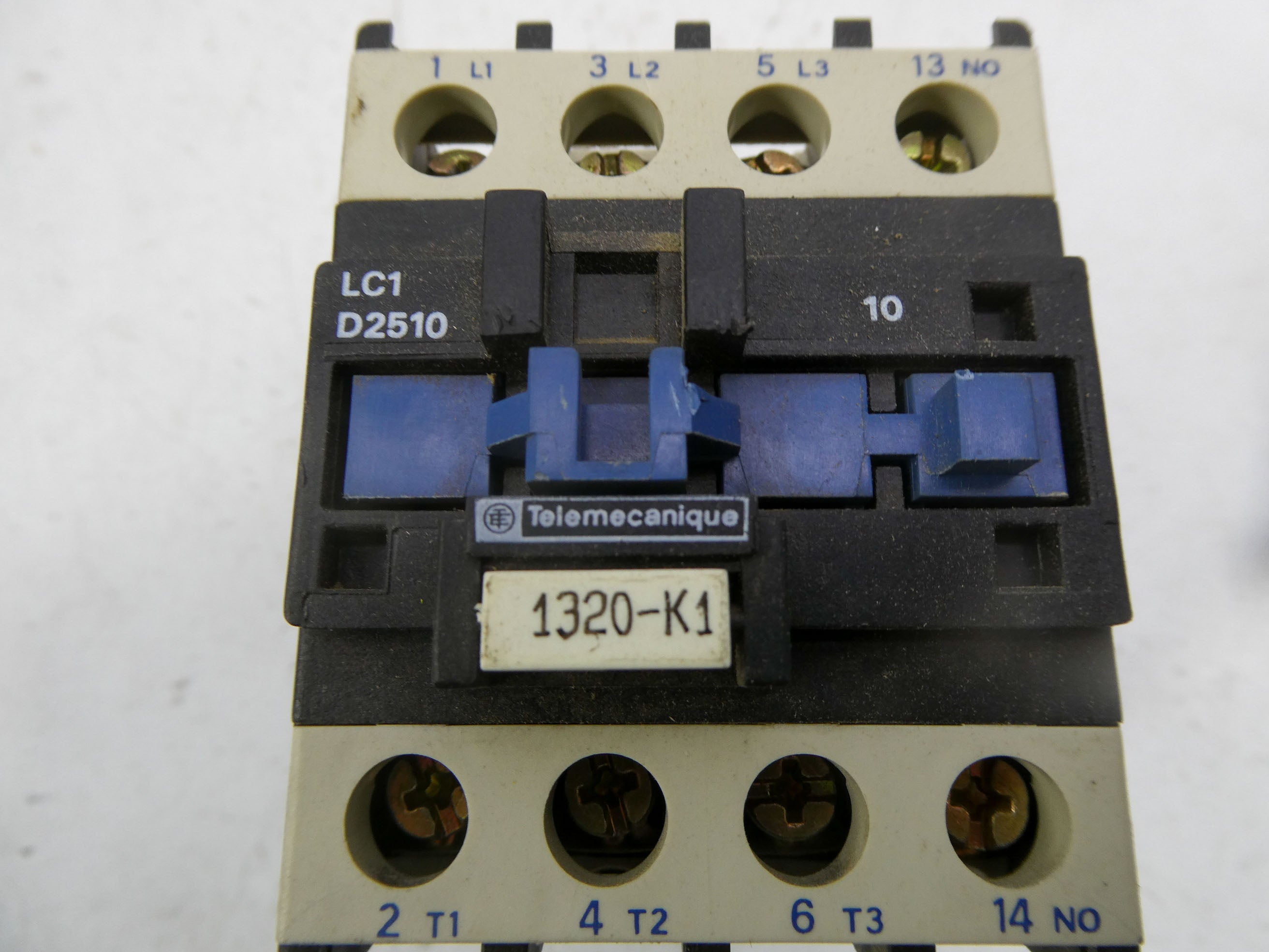 TELEMECANIQUE LC1D2510M7 220-230/220-240V UNMP