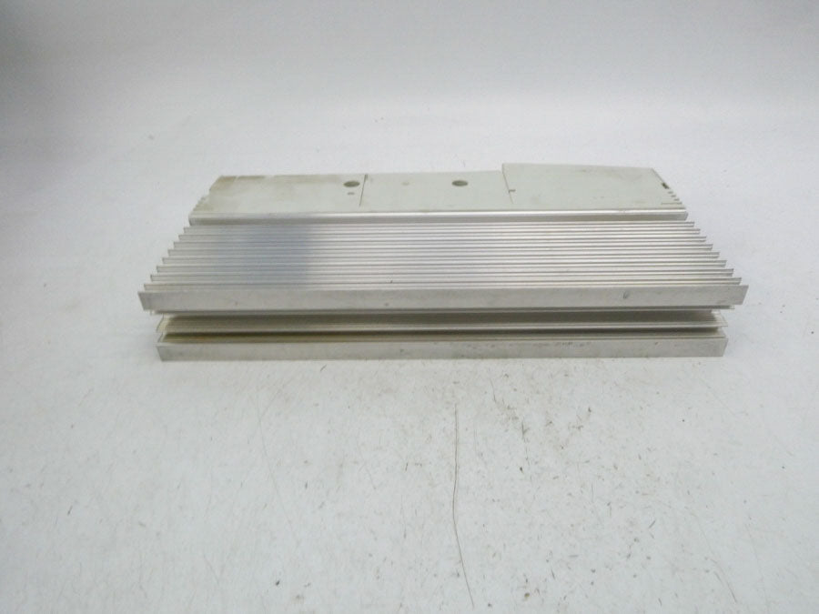 LENZE EMB9352-E 00401024 765V 25A UNMP