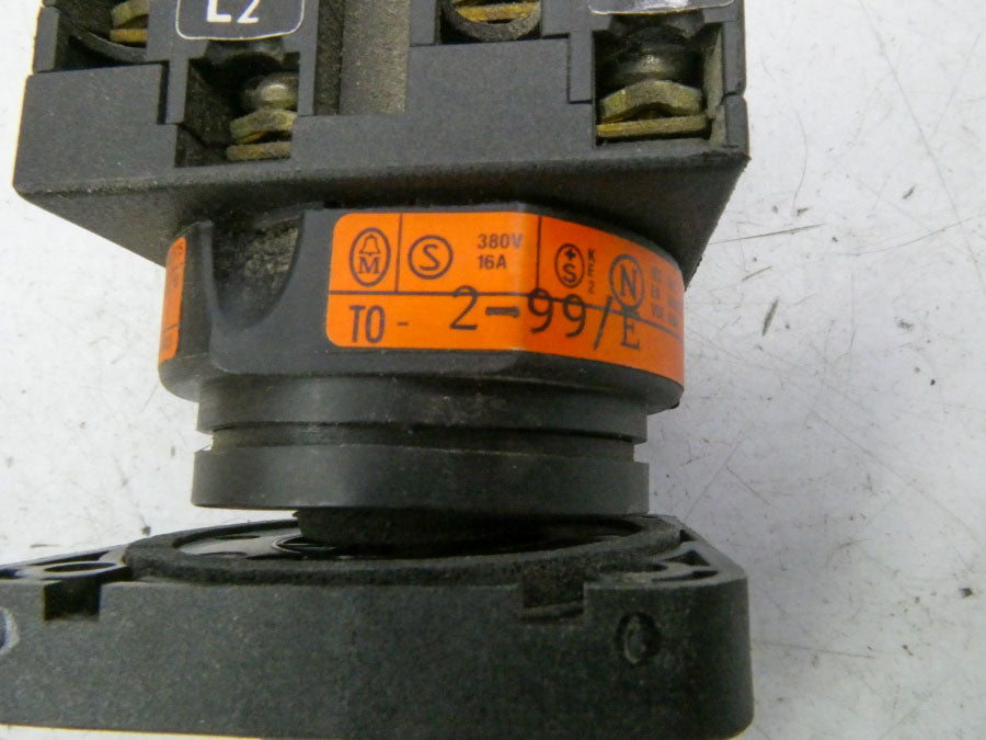 KLOCKNER MOELLER T0-2-99/E 380V 16A NSMP