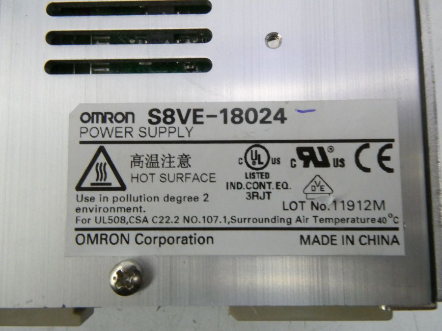 OMRON S8VE-18024 100-240VAC 2.9A NSNP