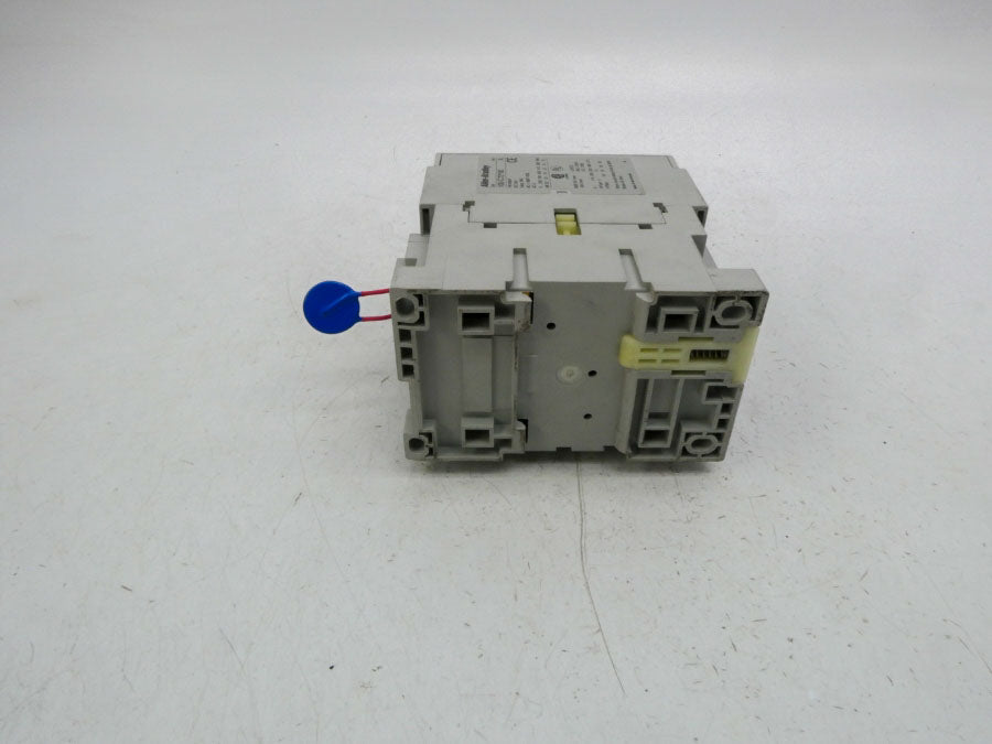 INDUSTRIAL SPARE PART 100-C72D00 SER. A 110/120V UNMP