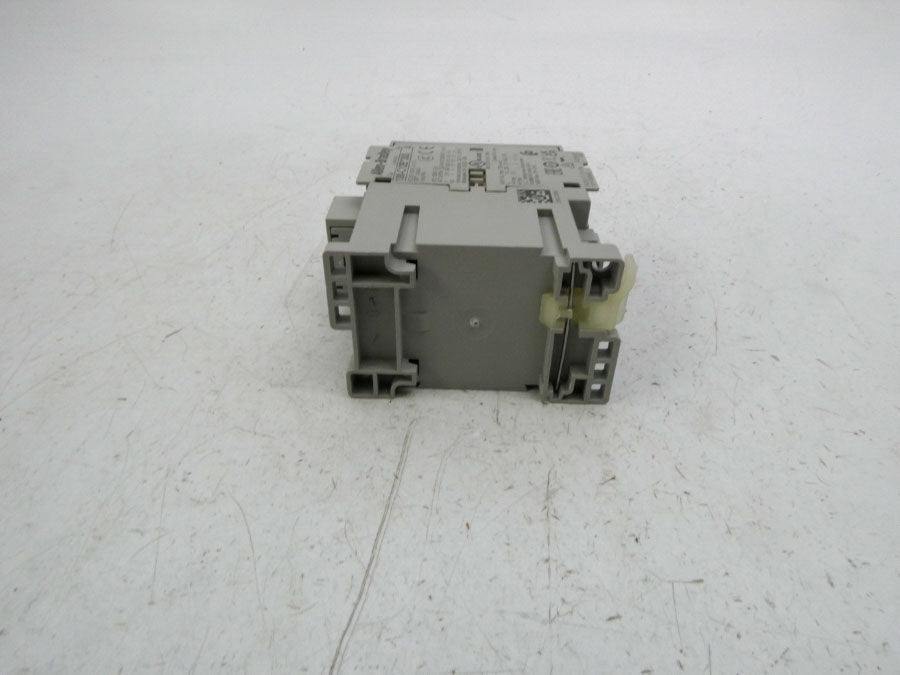 INDUSTRIAL SPARE PART 100-C12EJ300 SER. A 24VDC (WH) NSMP