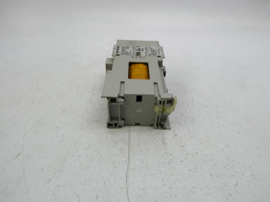 INDUSTRIAL SPARE PART 100-C30DJ00 SER. C 24VDC UNMP