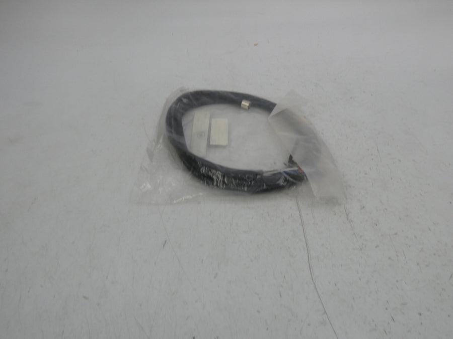 OMRON XS3F-M8PVC4S2M 125VAC/DC 3A NSMP