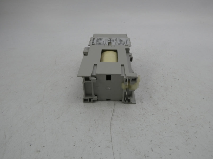 INDUSTRIAL SPARE PART 100-C30DJ00 SER. C 24VDC UNMP