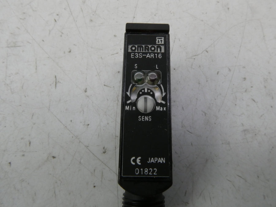 OMRON E3S-AR16 10-30VDC NSMP