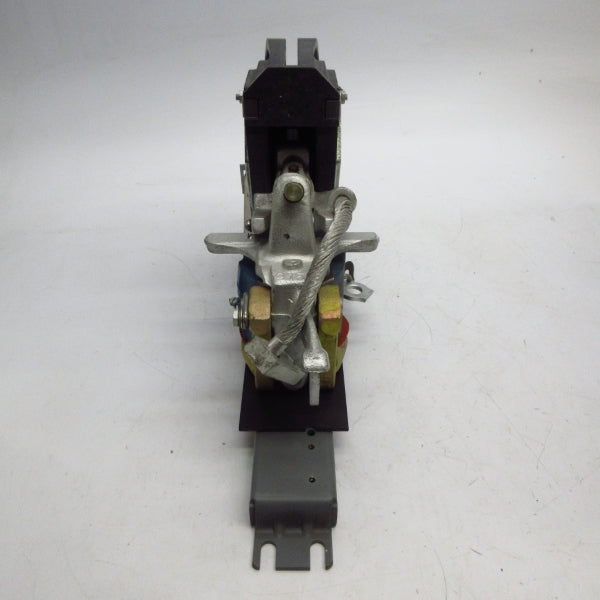 CUTLER HAMMER 6002H515B 600VDC 300A NSNP