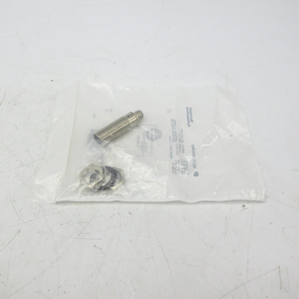 ALLEN BRADLEY 871C-DT5NP18-D4 SER. A 10-30VDC NSMP