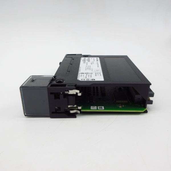 ALLEN BRADLEY 1756-IB32 SER. B F/W 3.006 12/24VDC NSMP
